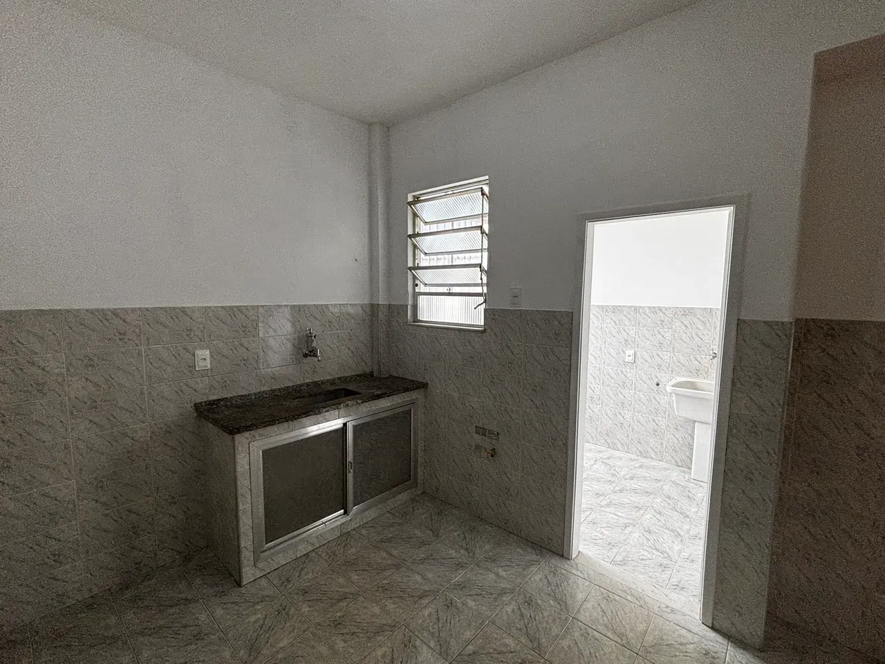 1-bedroom apartment on the 1st floor with air conditioning — photo 7