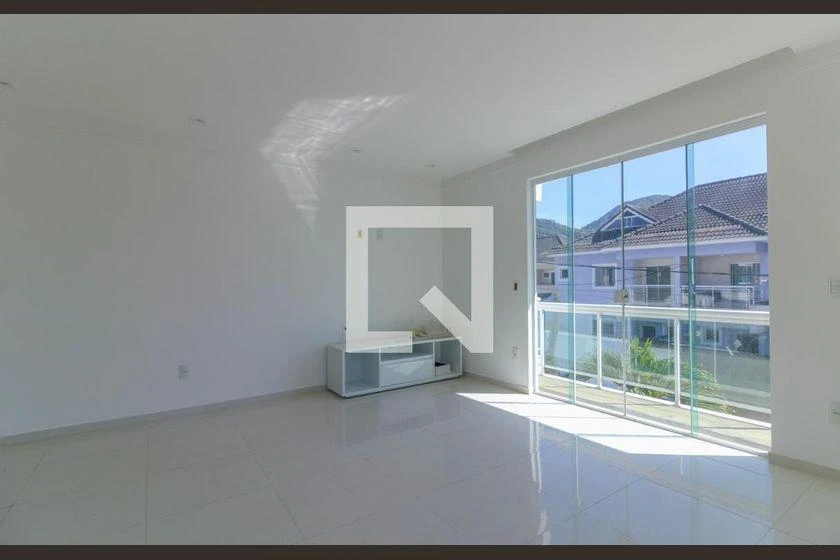Condominium house with 5 bedrooms and 4 bathrooms — photo 39