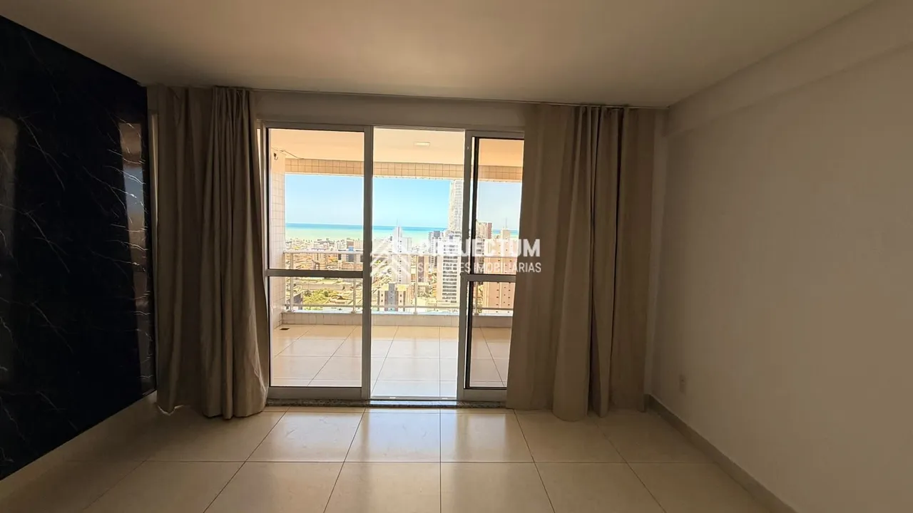 3-bedroom apartment with a grill on the balcony — photo 9