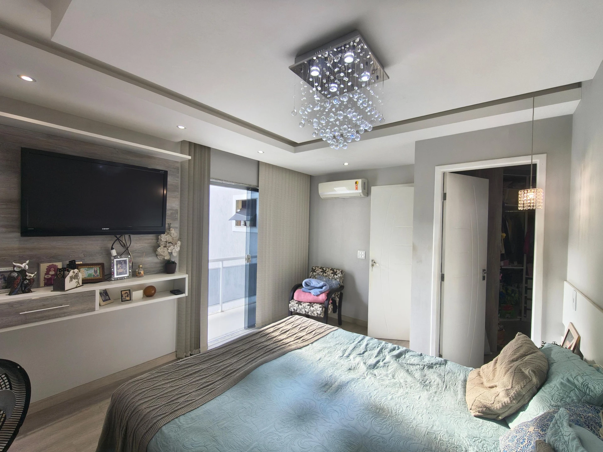 Furnished house, 220 m², with a bathtub — photo 14