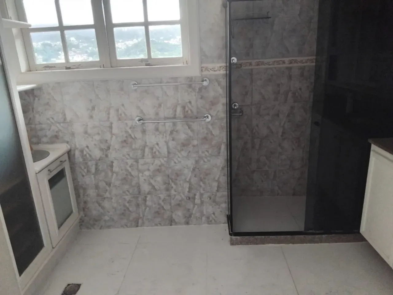 Triplex house with 7 bedrooms and 5 bathrooms — photo 47