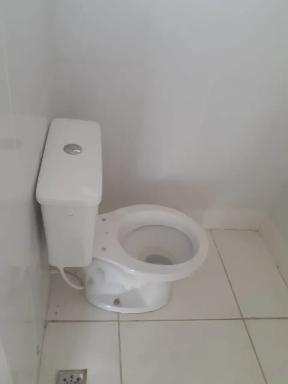 Casa sem mobília com 2 quartos e cozinha separada — photo 4