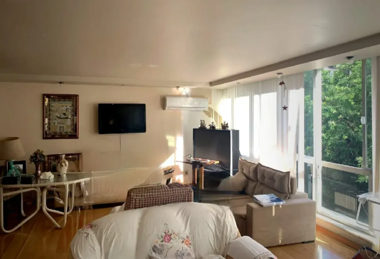 Apartamento mobiliado com 4 quartos e 3 banheiros — photo 15