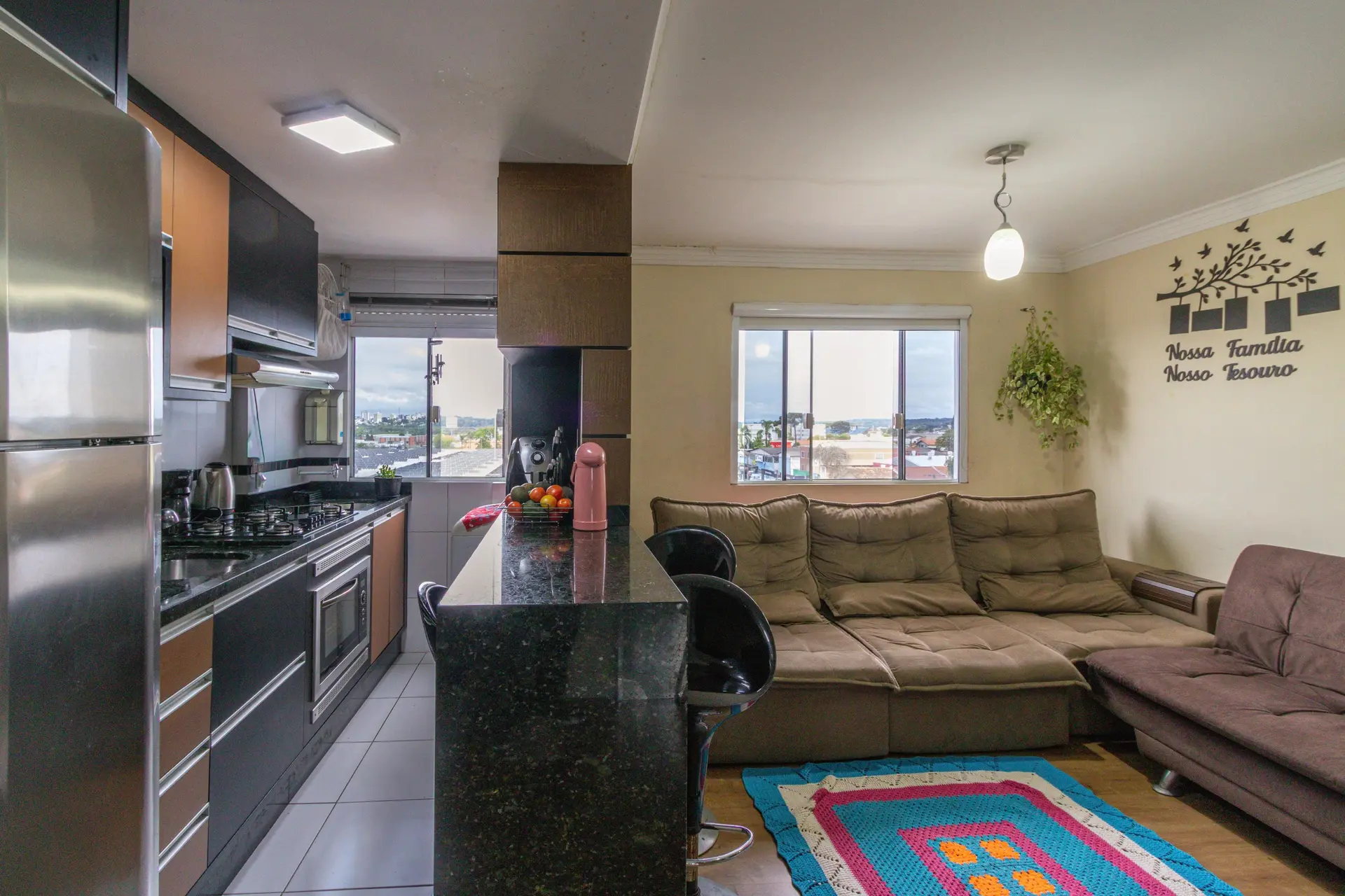 2-bedroom apartment with a home office in Curitiba — photo 9