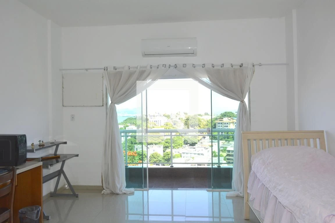 5-bedroom house with a garden — photo 17