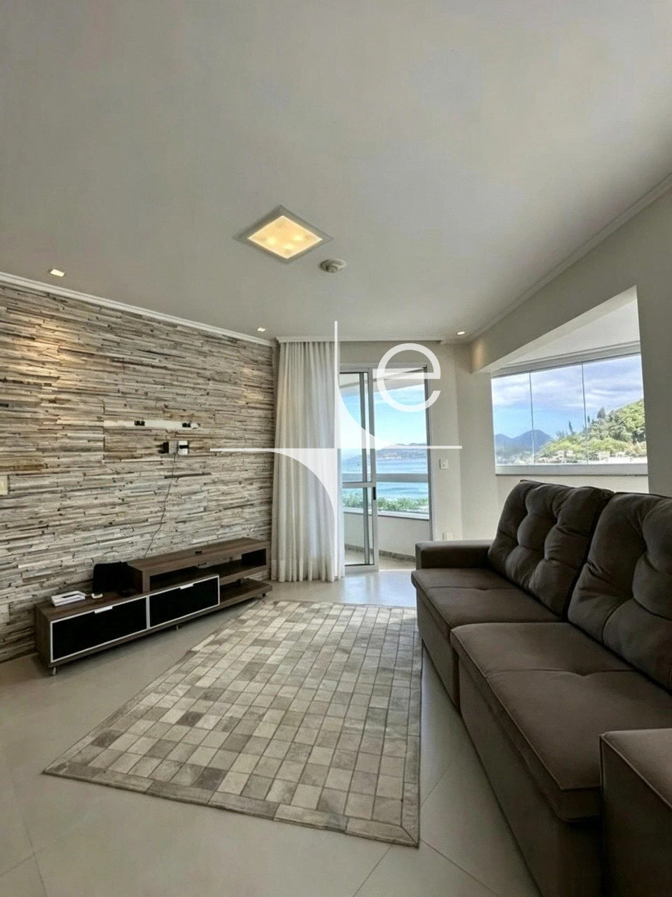 Apartment, 105 m², with a water view — photo 4