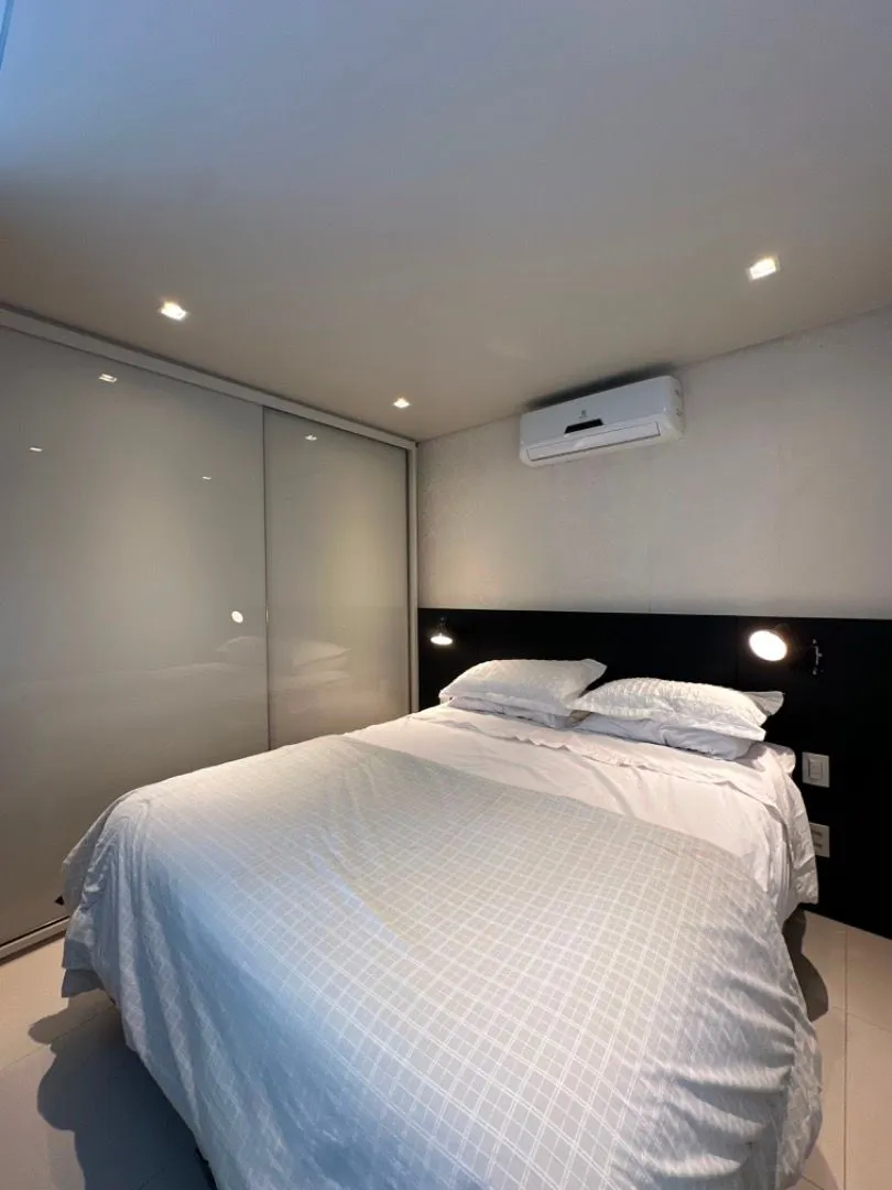 Estudio amueblado con 1 dormitorio y balcón acristalado — photo 9