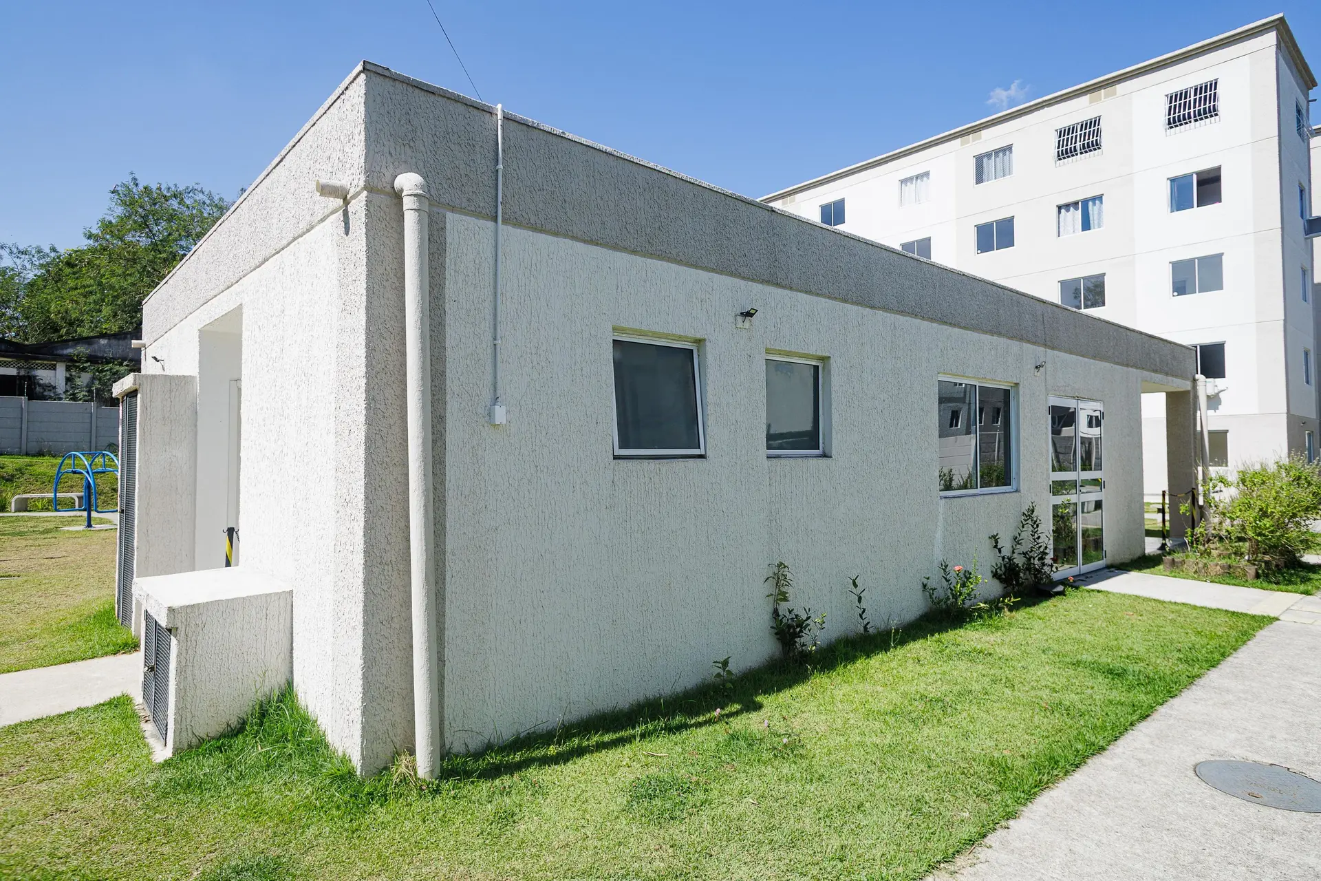 Unfurnished apartment with 2 bedrooms and 1 bathroom — photo 10