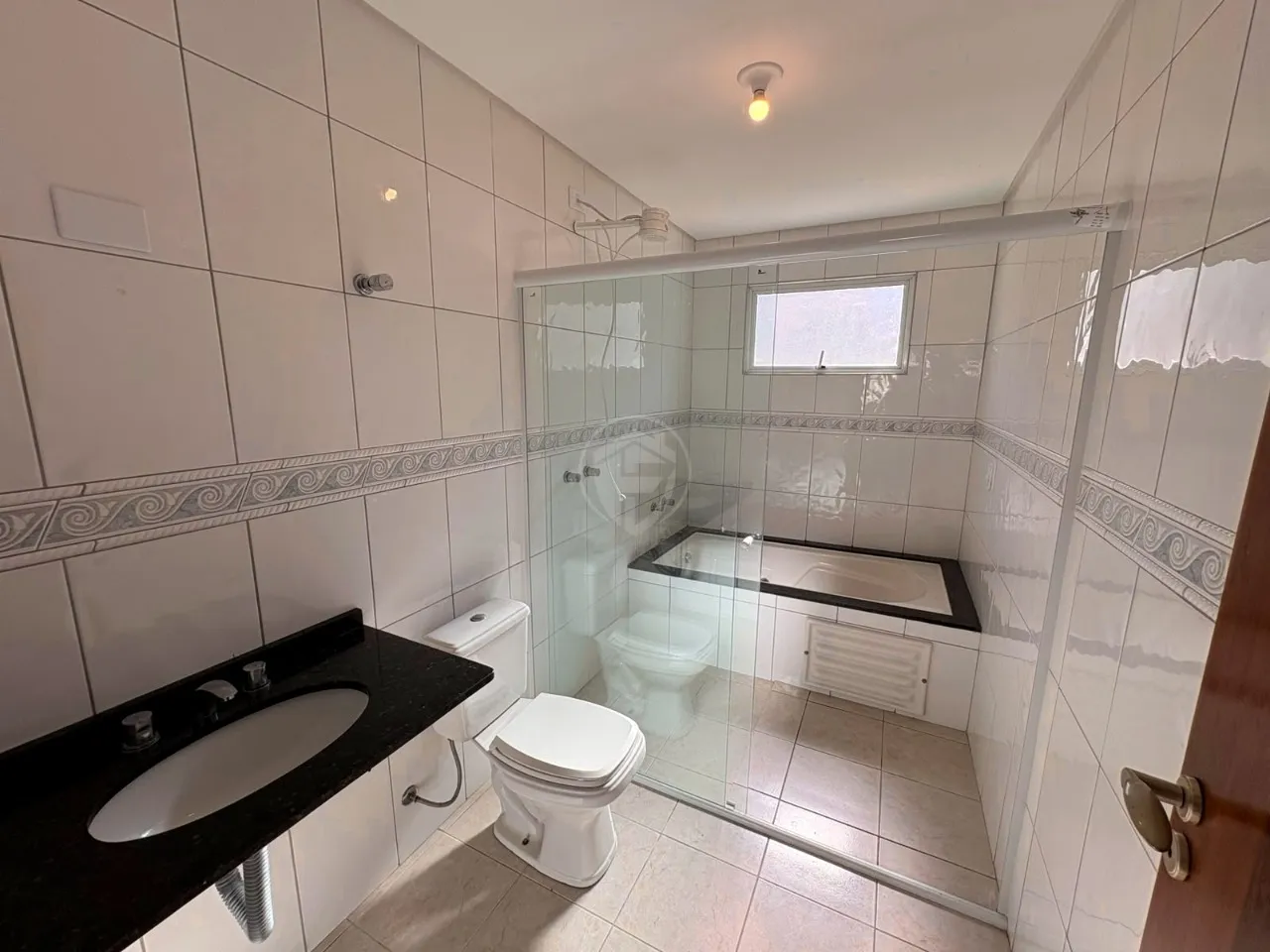 Rental house with 4 bedrooms and 148 m² — photo 14