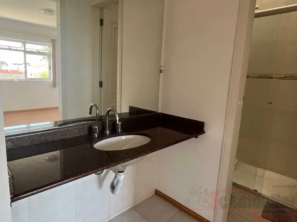 Sobrado com 3 dormitórios e churrasqueira privativa — photo 26