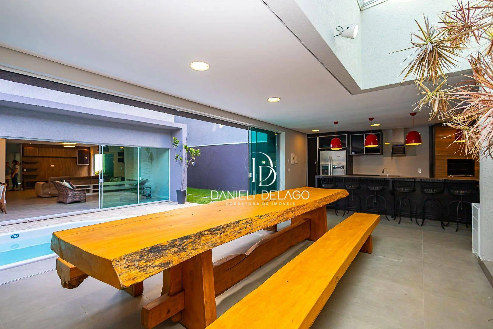 3-bedroom house with a garden in Curitiba — photo 21