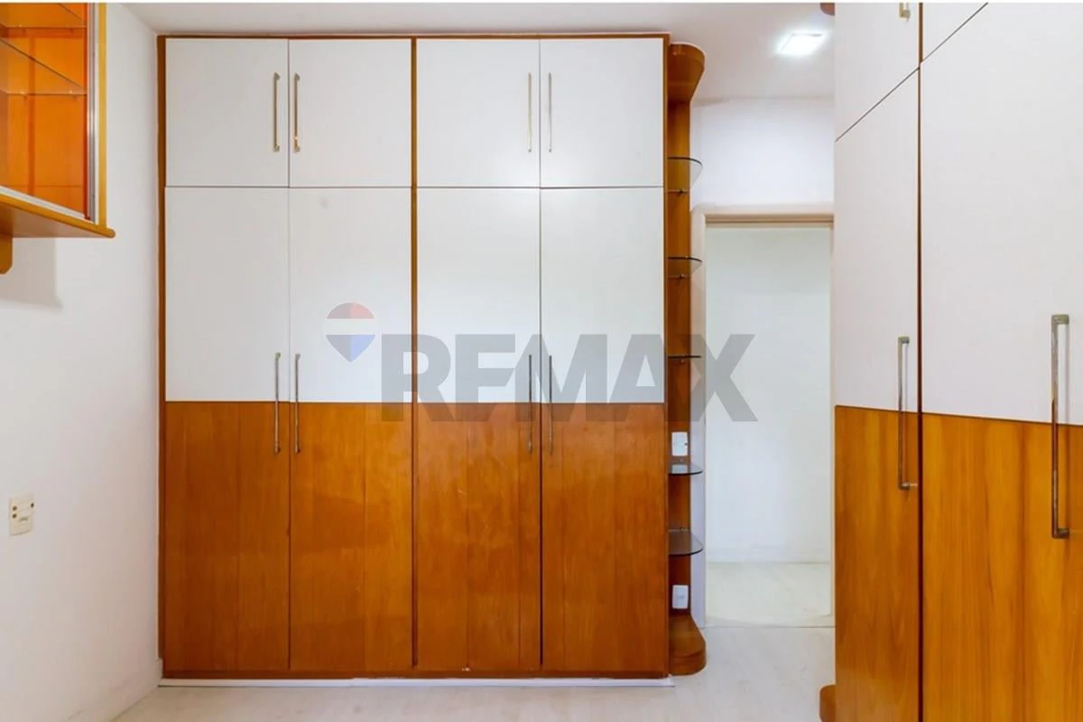 217 m² apartment with 4 bedrooms and balcony BBQ — photo 3