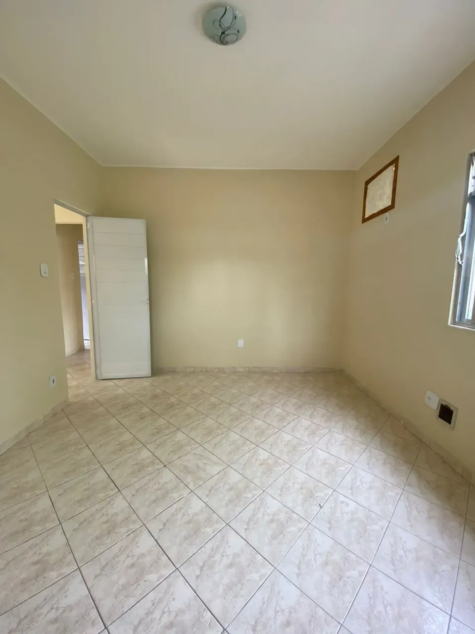 Casa sin muebles con 2 dormitorios y balcón — photo 12
