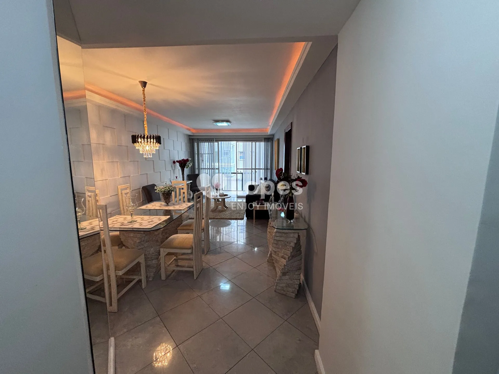 Квартира 103 м² із заскленим балконом та гардеробною — photo 9