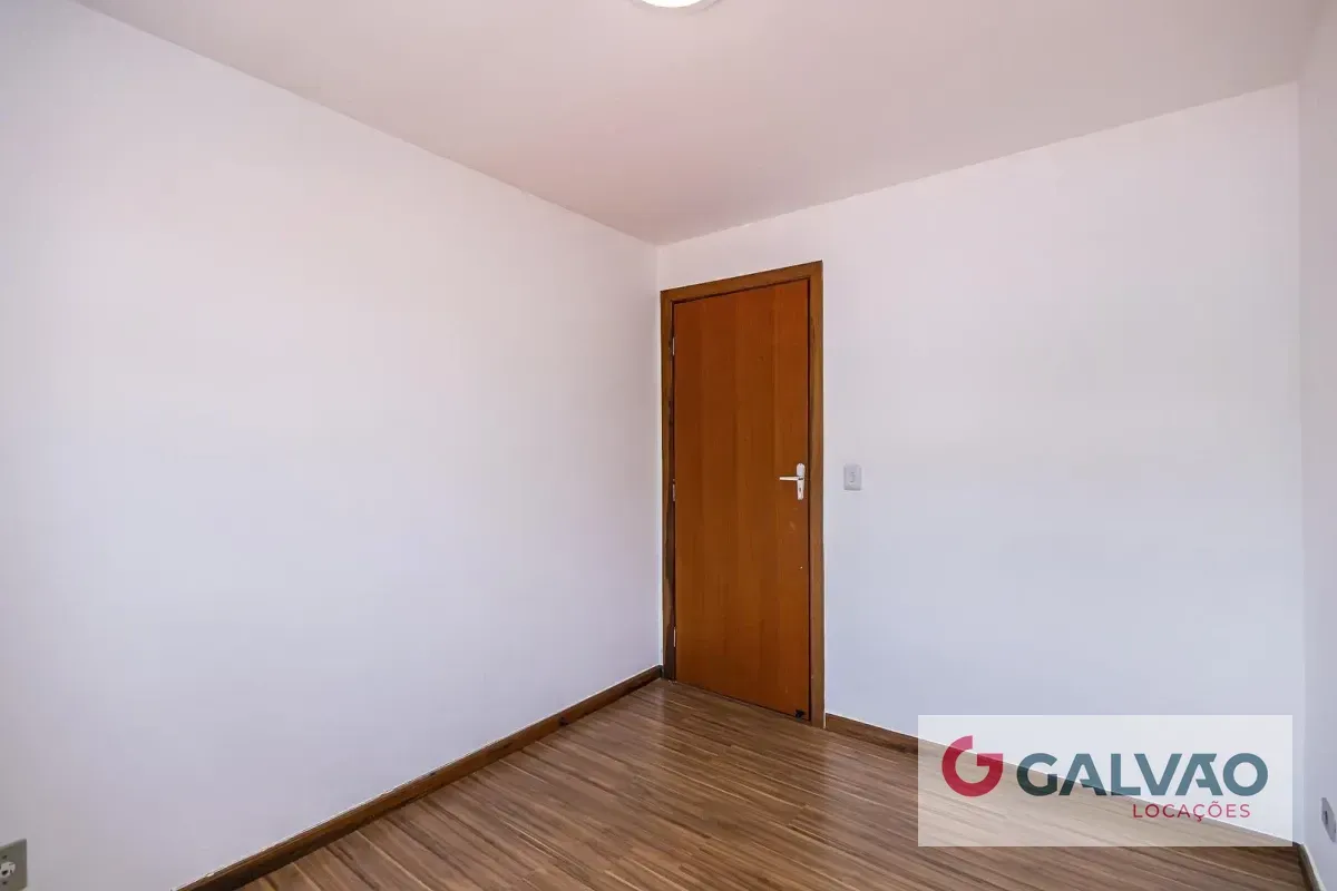 Ванна та 3 спальні: будинок 210 м² — photo 10