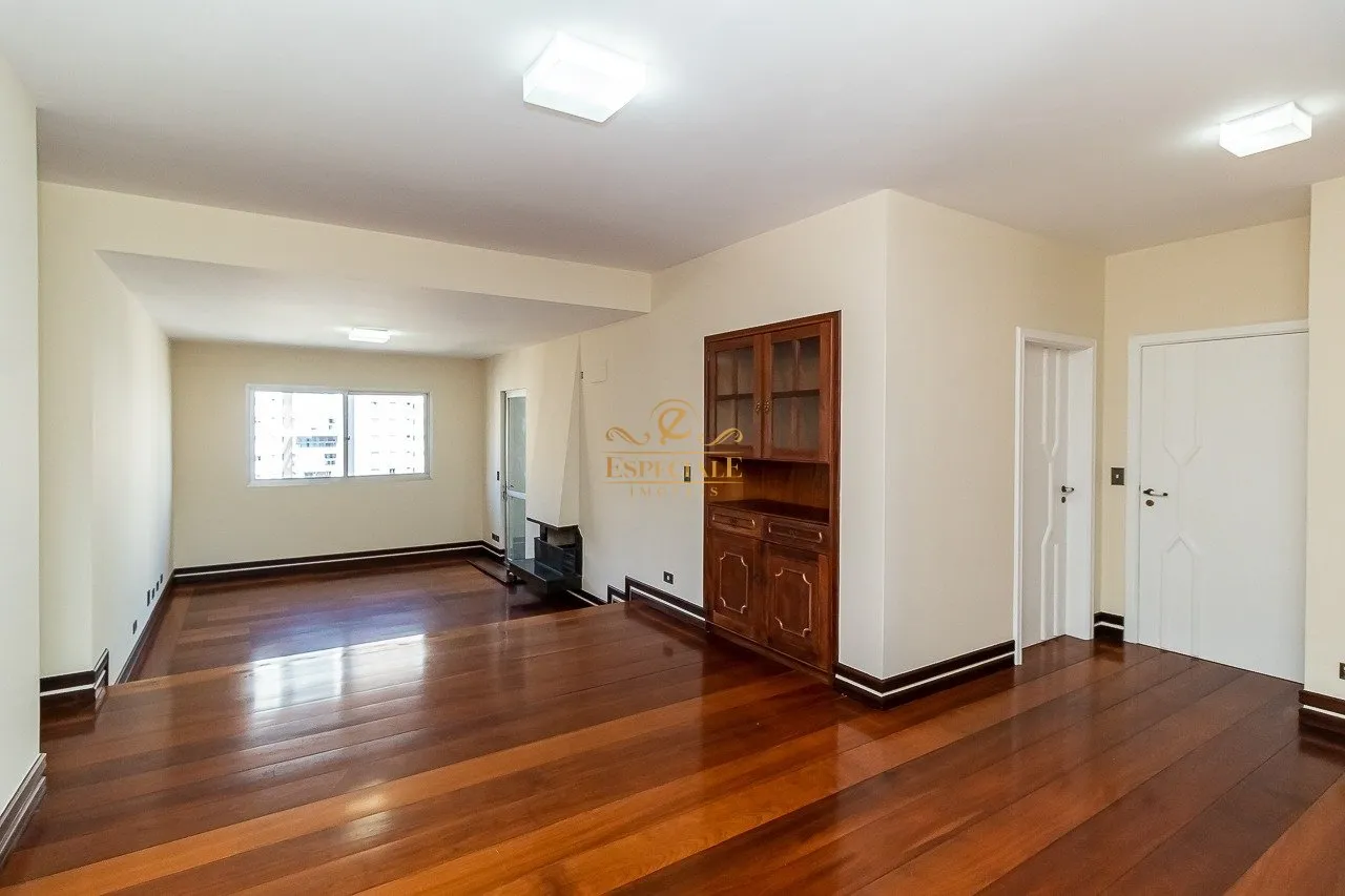 Apartamento de 379 m² com 4 quartos e 2 vagas — photo 16