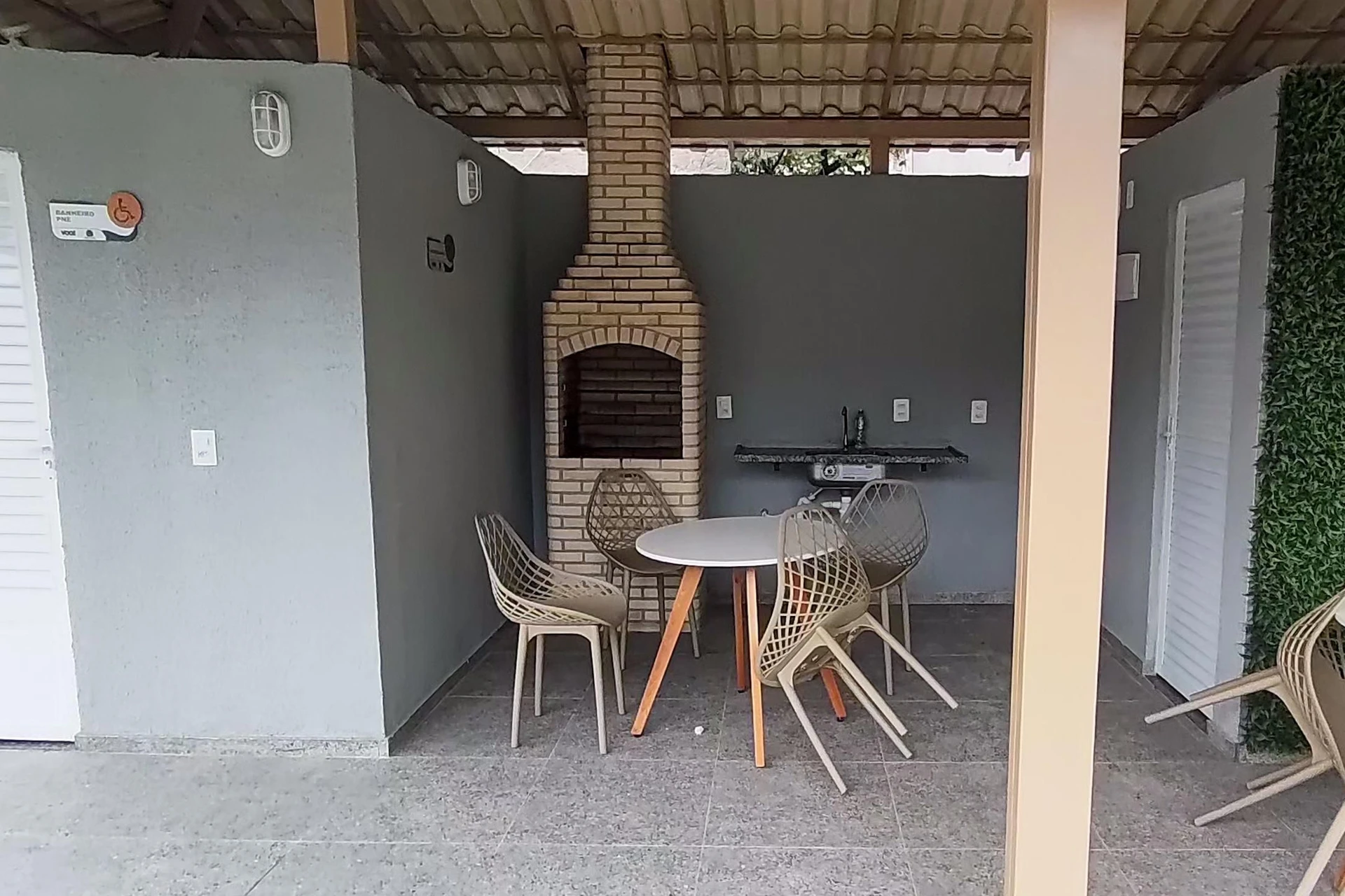 Mountain view in a 2-bedroom apartment, 52 m² — photo 44
