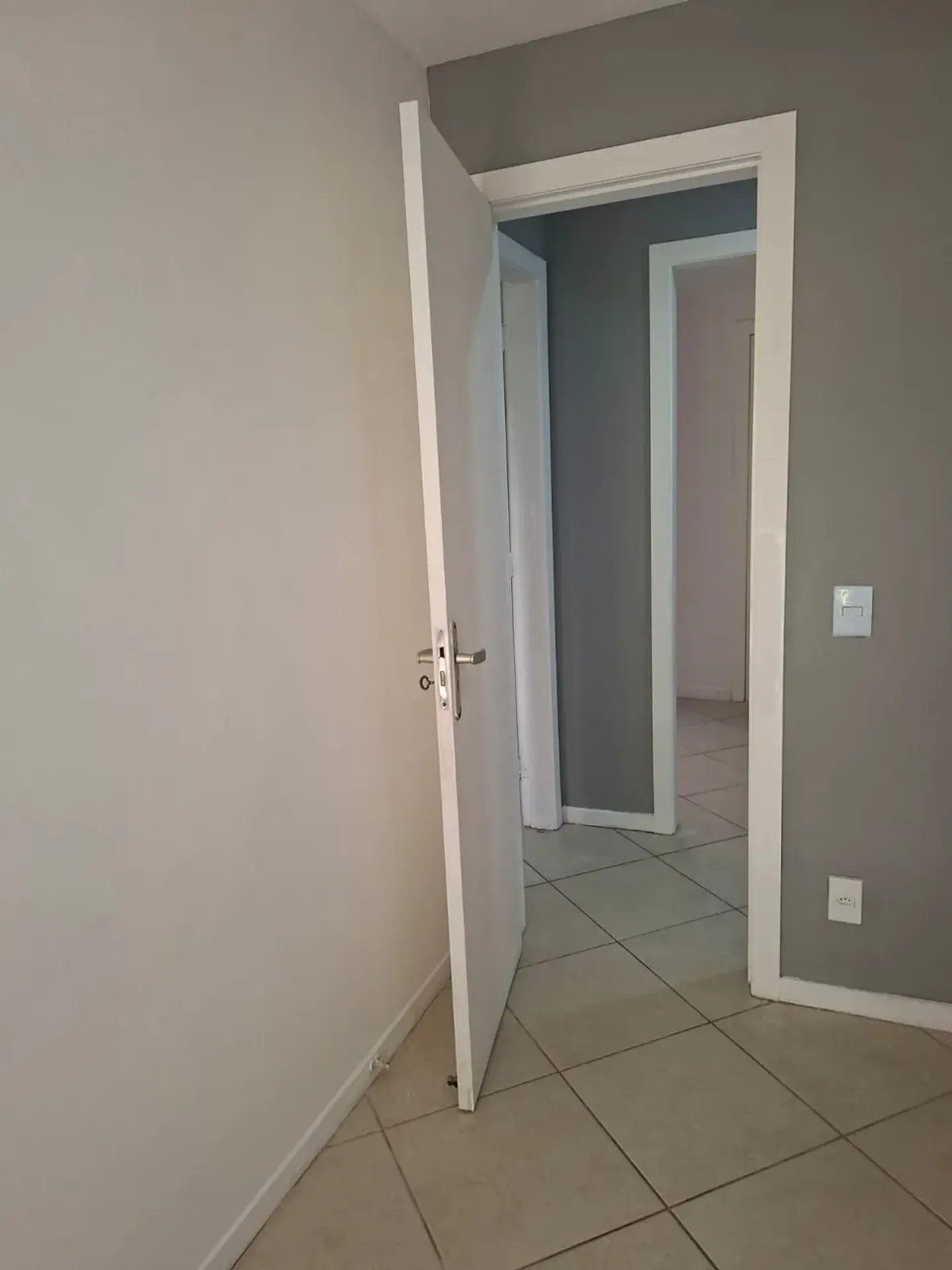 75 m² apartment with 3 bedrooms and a balcony — photo 46