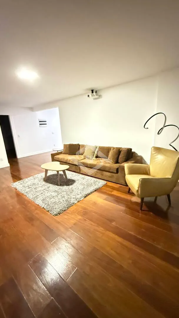 Casa com 5 quartos e cozinha integrada — photo 24