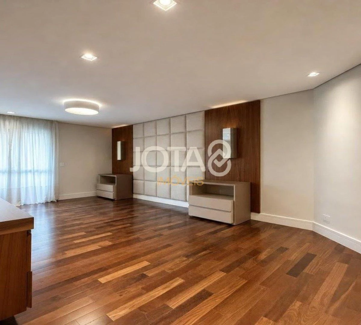 Apartment, 442 m², with a walk-in closet — photo 4