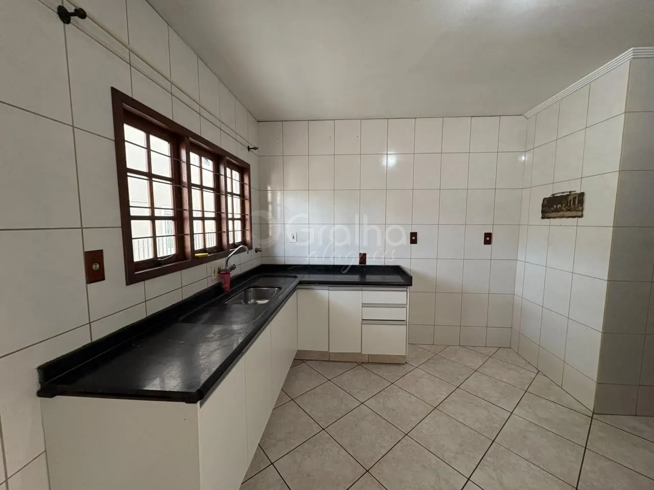 Будинок: 3 спальні, 159 м² — photo 2