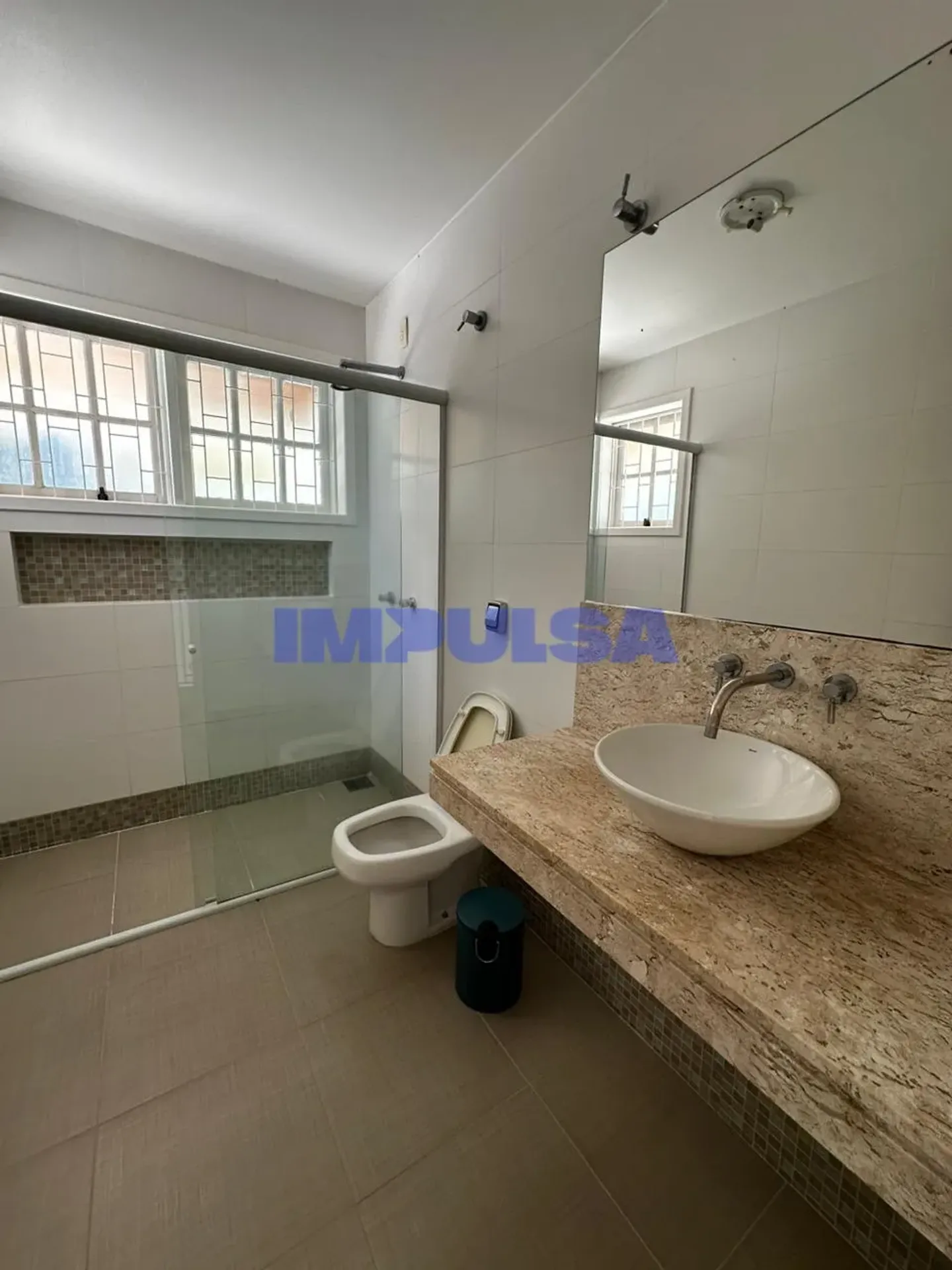 Ванна та 4 спальні: будинок 340 м² — photo 23
