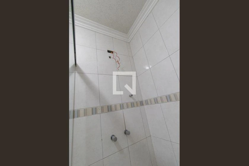 3-bedroom house with a private pool in Curitiba — photo 64