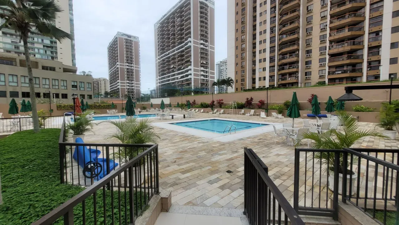 Park view in a 2-bedroom apartment, 105 m² — photo 45