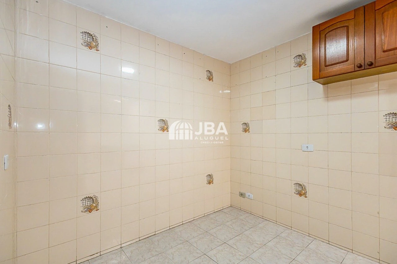 3-bedroom, 115 m² house in Curitiba — photo 2