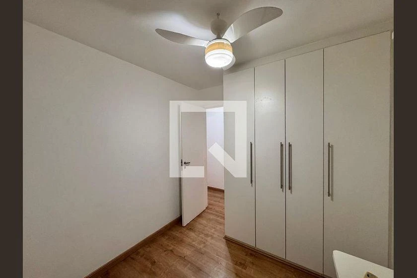 2-bedroom 87 m² apartment with parking and enclosed balcony — photo 16