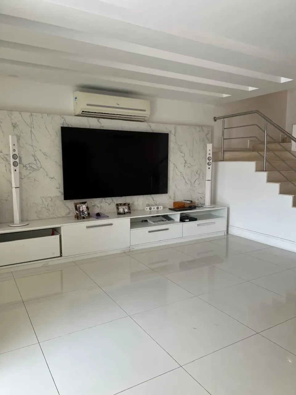 Casa mobiliada com 4 dormitórios e cozinha fechada — photo 14
