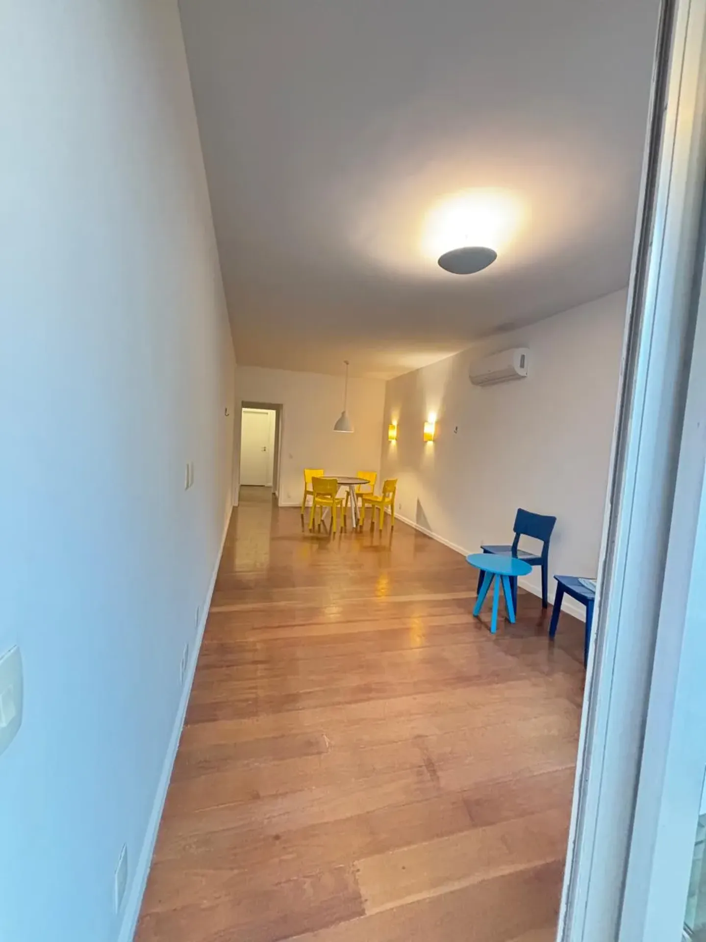 Apartment on the 3rd floor with a walk-in closet — photo 8