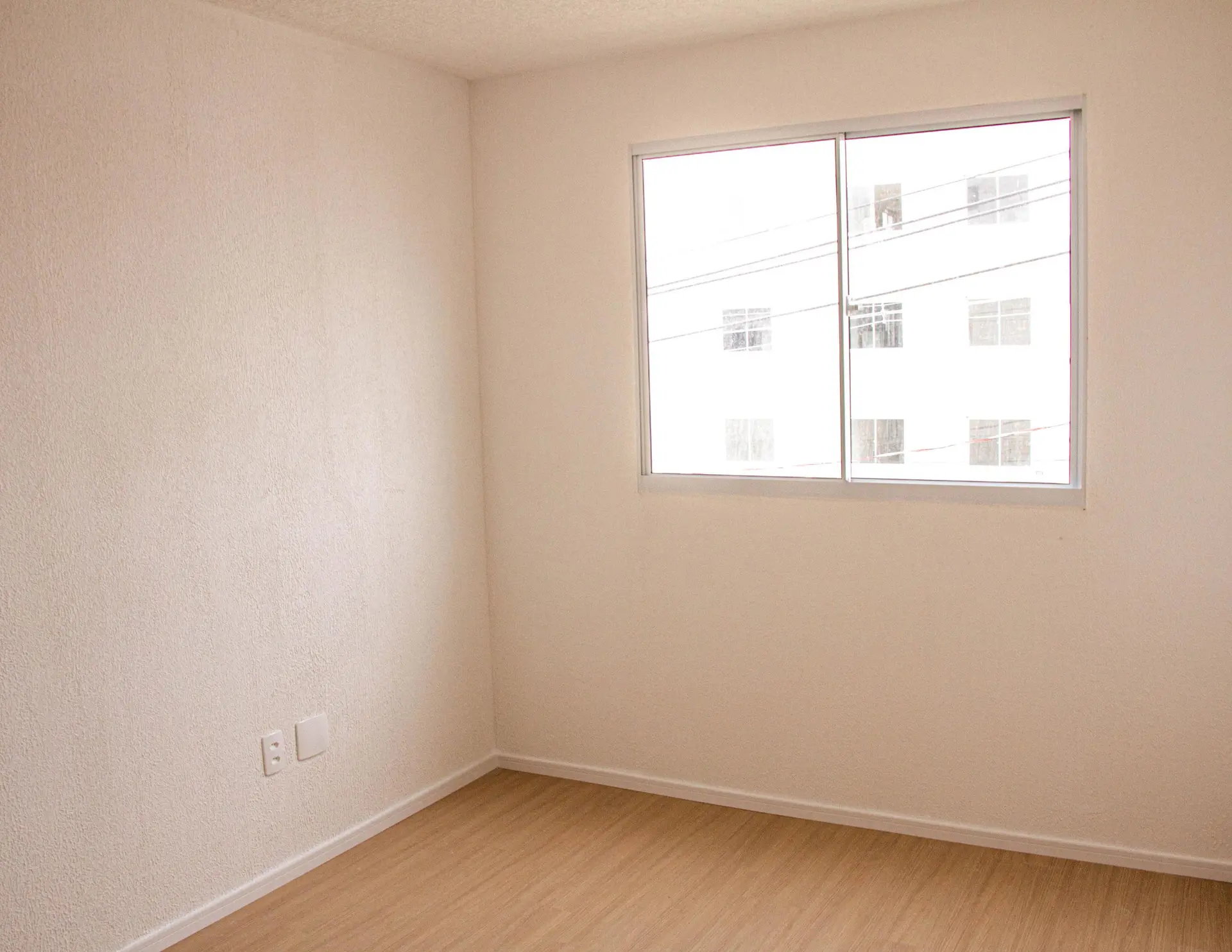 Apartamento com piso de madeira ou laminado, Guaratiba — photo 7