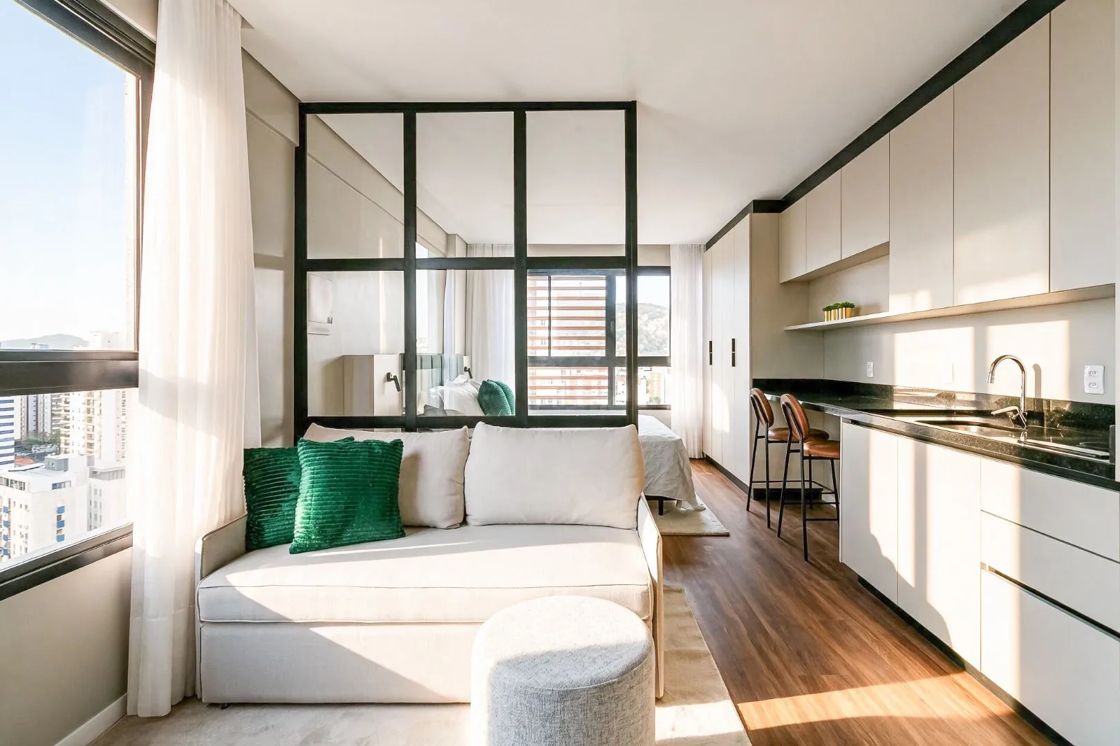Studio with living area and 1 en-suite bedroom, 36 m²