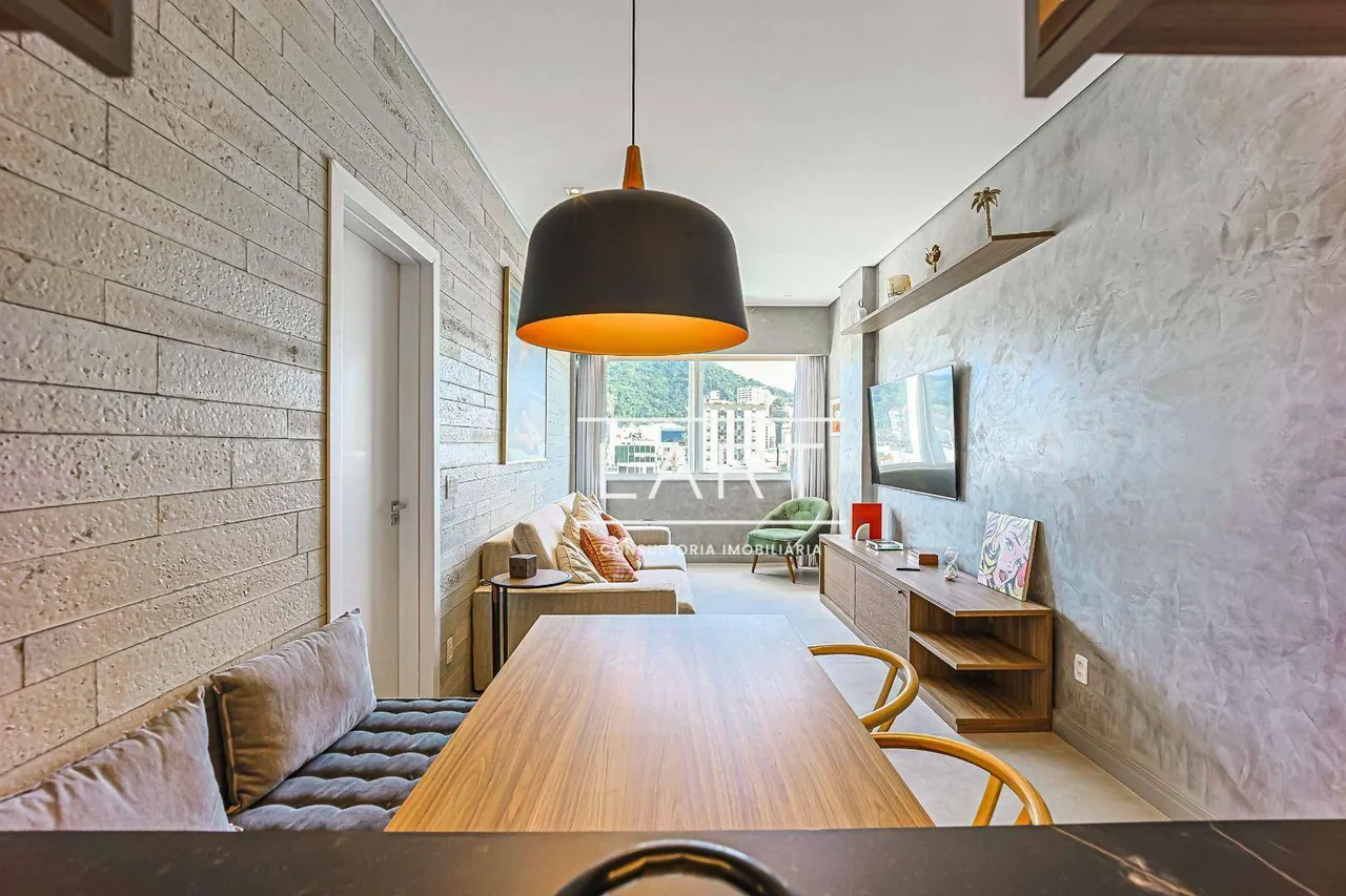 Furnished 1-bedroom apartment with integrated kitchen