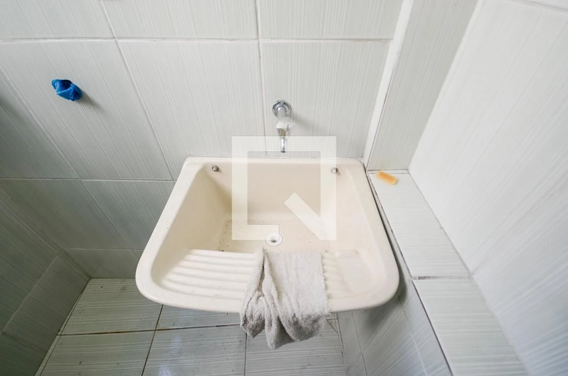 1-bedroom apartment with balcony and no parking — photo 3