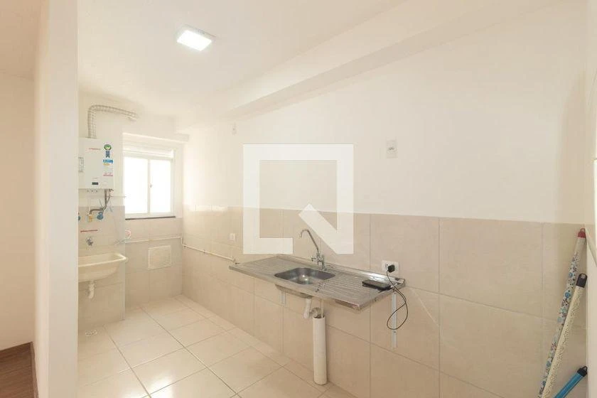 2-bedroom 45 m² apartment with a closed-off kitchen — photo 2