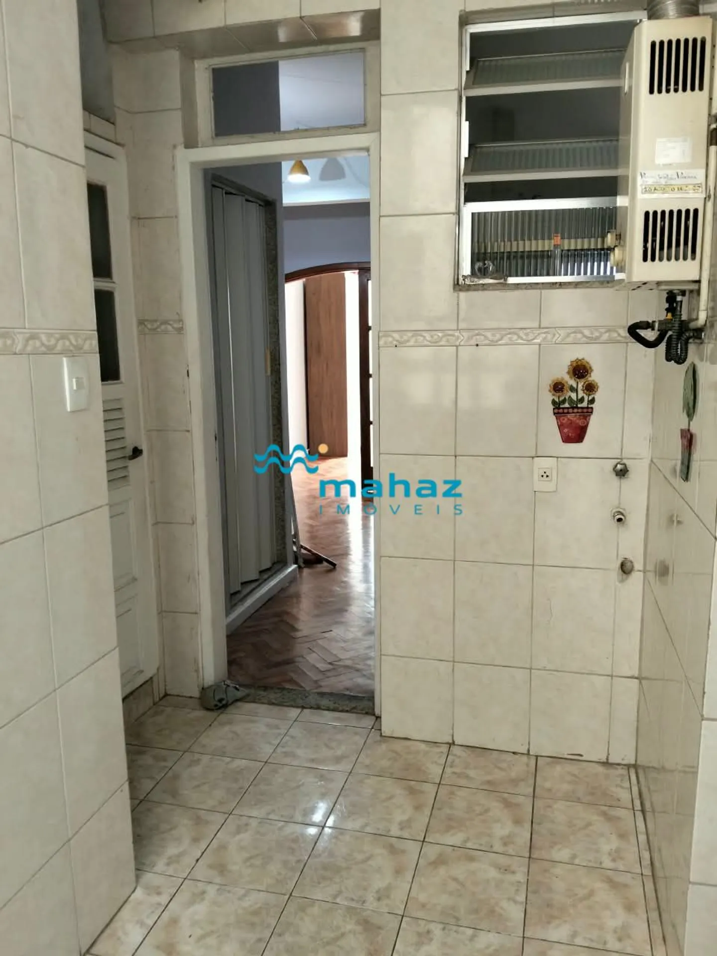 Washing machine in a 2-bedroom apartment, 98 m² — photo 11