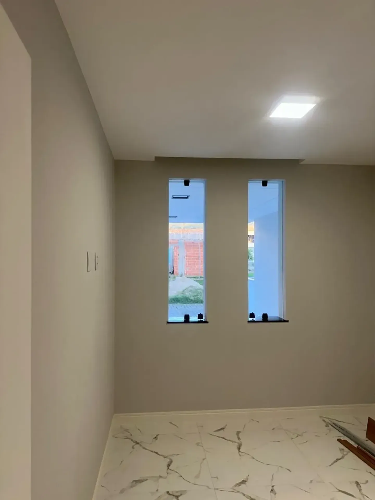 Casa sem mobília com 5 quartos e 5 banheiros — photo 9