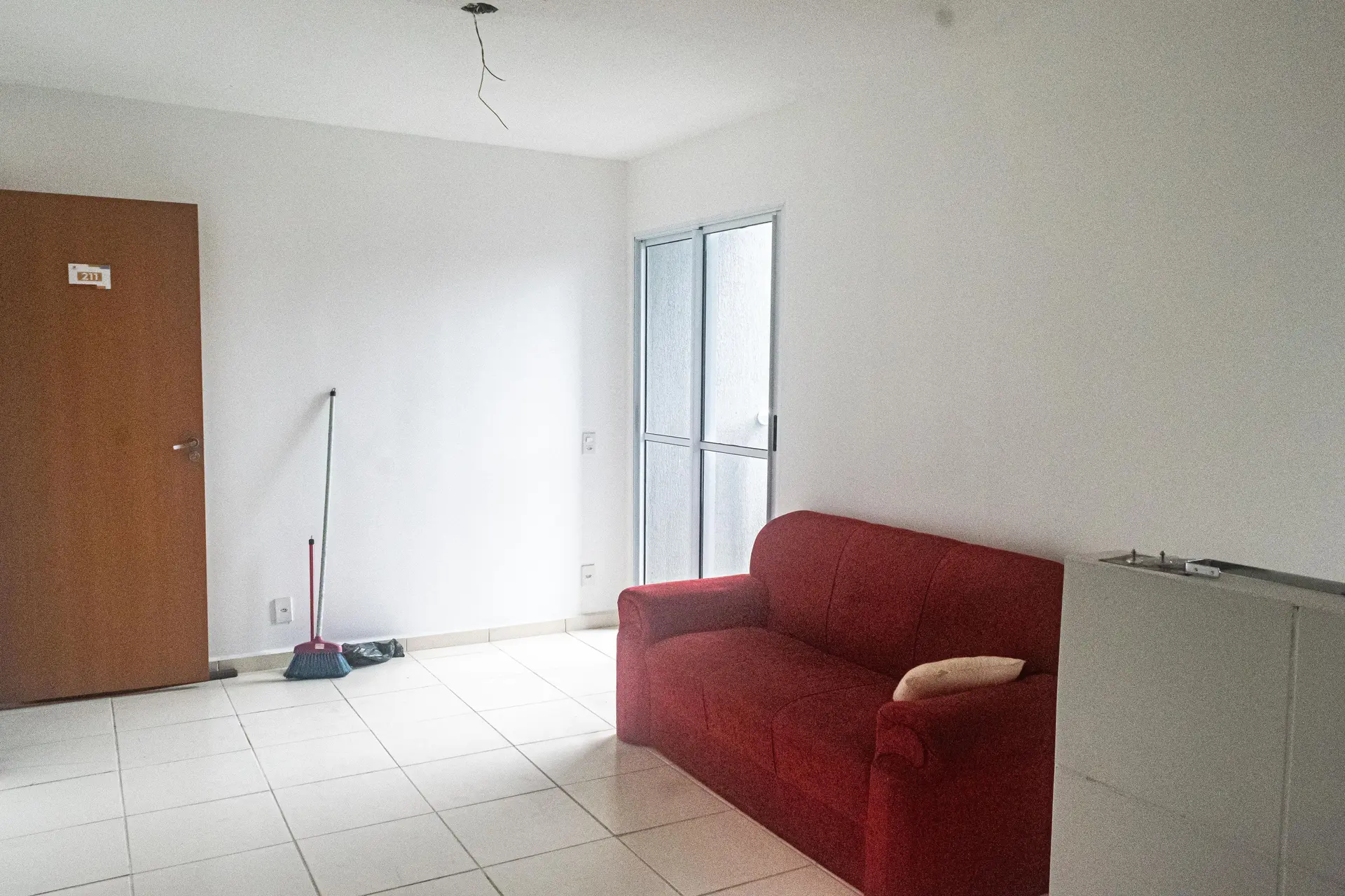 Apartamento sin muebles con 2 habitaciones y jardín privado — photo 3
