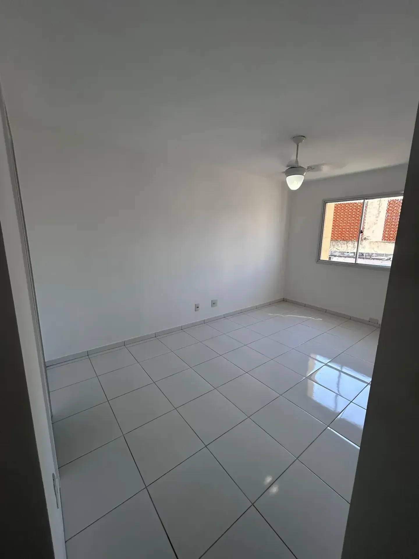 Apartamento de 3 quartos com cozinha americana e varanda — photo 29