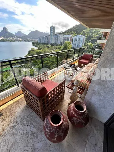 Apartment with a closed kitchen, 4 bedrooms and 4 parking — photo 6