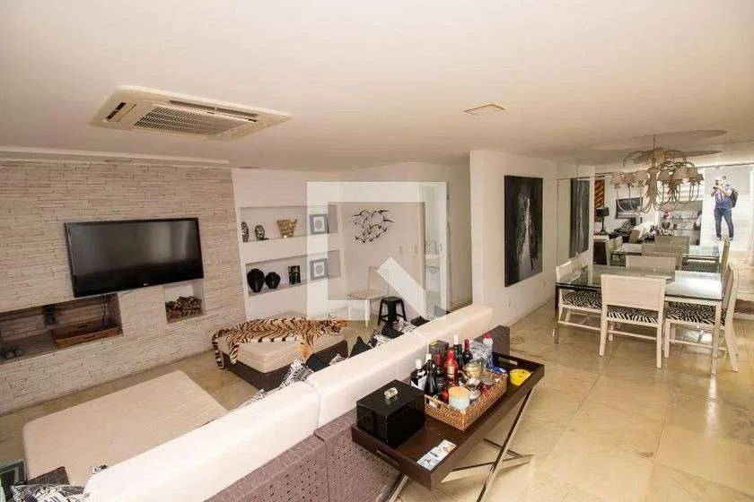 Condo house with 4 suites and 500 m² plus private garden — photo 20