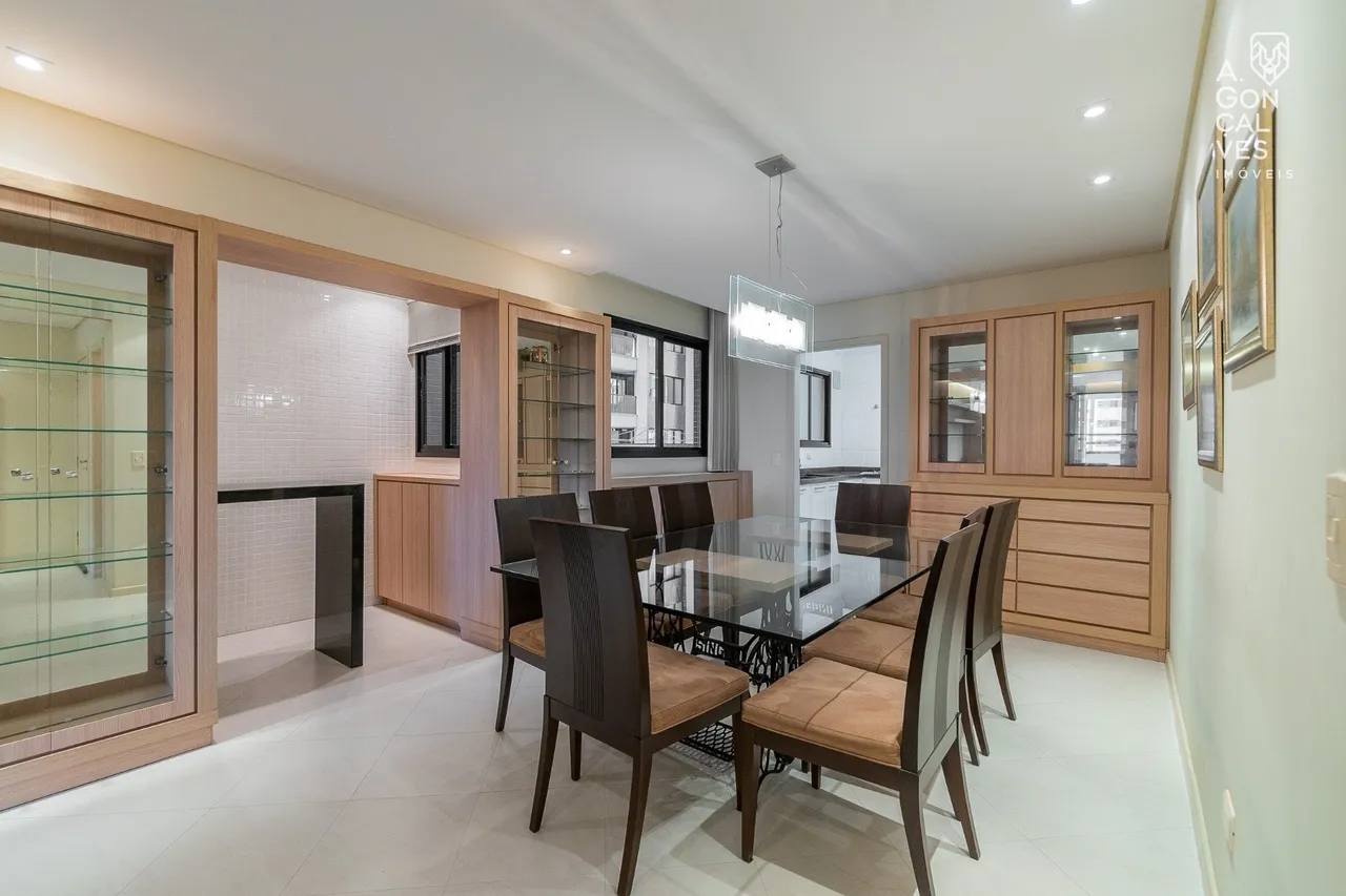 Apartamento amueblado de 175 m² con 3 dormitorios y 1 suite — photo 7