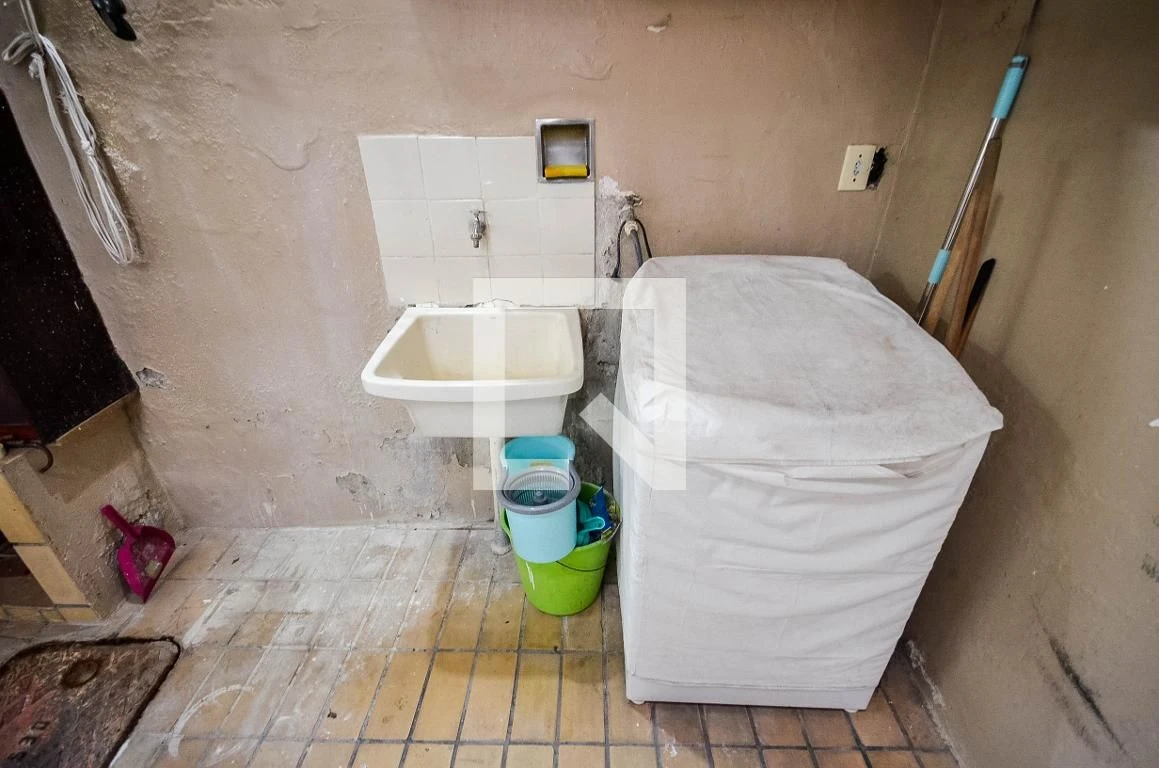 Мебльований будинок з 3 спальнями та 1 ванною — photo 27
