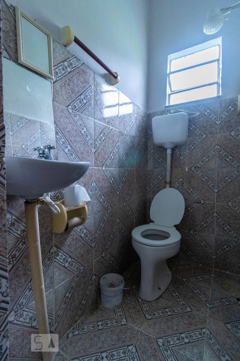 Unfurnished studio with 1 bedroom and 1 bathroom — photo 8