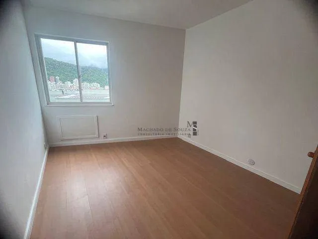 Mountain view in a 3-bedroom apartment, 115 m² — photo 13