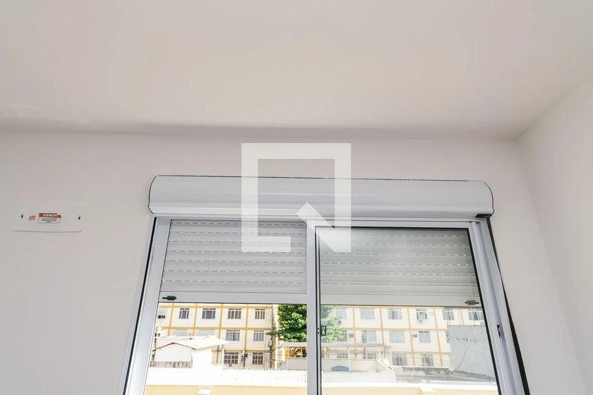 2-bedroom apartment in a building with a pool — photo 46