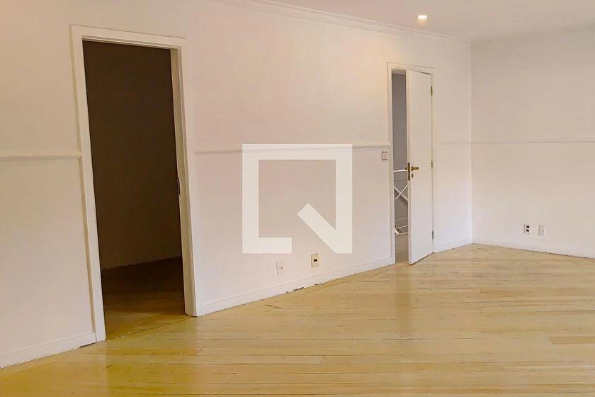 House with 6 en-suites and 8 bathrooms, 650 m² — photo 16