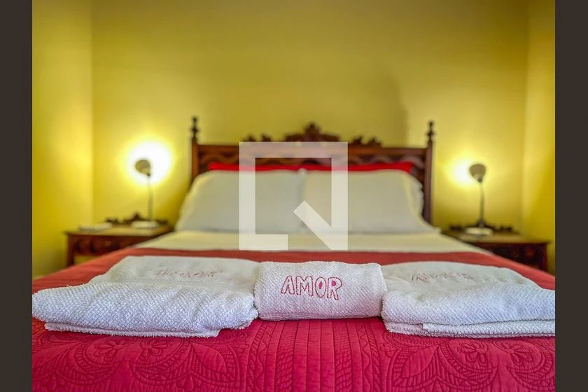 1-bedroom apartment with 2 bathrooms and a balcony — photo 29